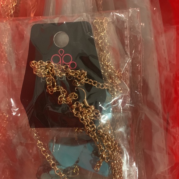 ROAM again turquoise necklace and earrings -paparazzi 32b - Picture 4 of 4